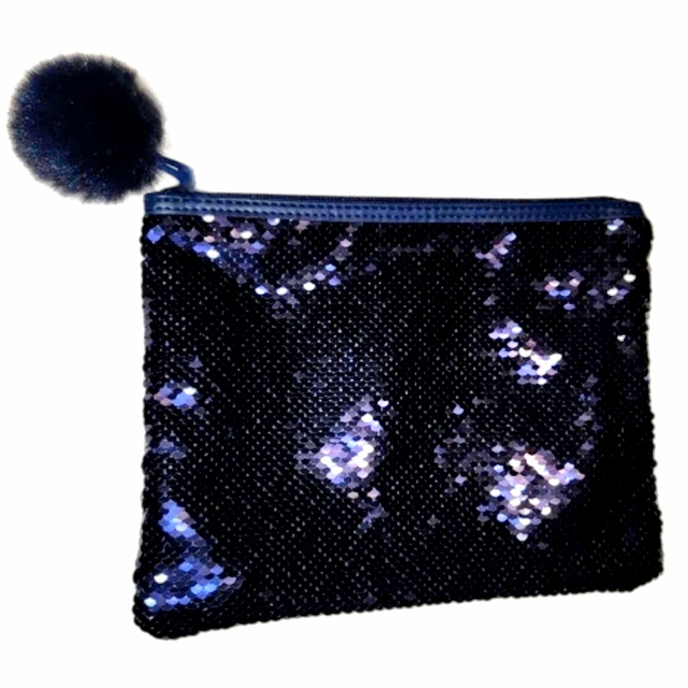 Lancome Holiday Makeup Bag 2023